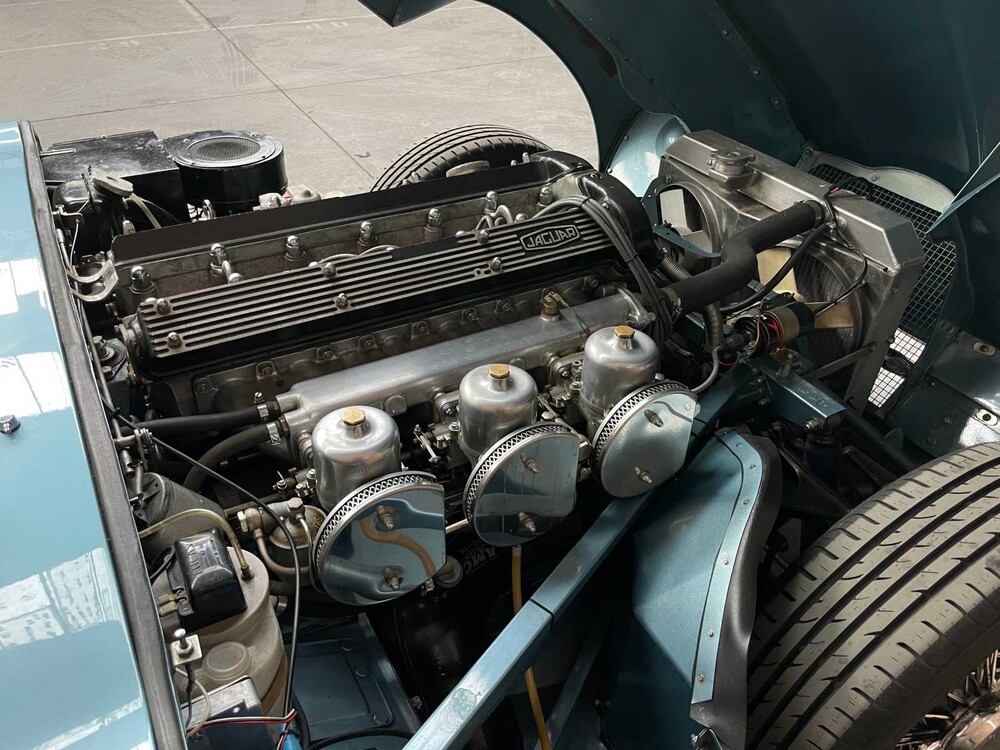 Jaguar E-Type Cabrio 4.2 6-Reihen-Serie 2 265PS 1970, AR-94-77 