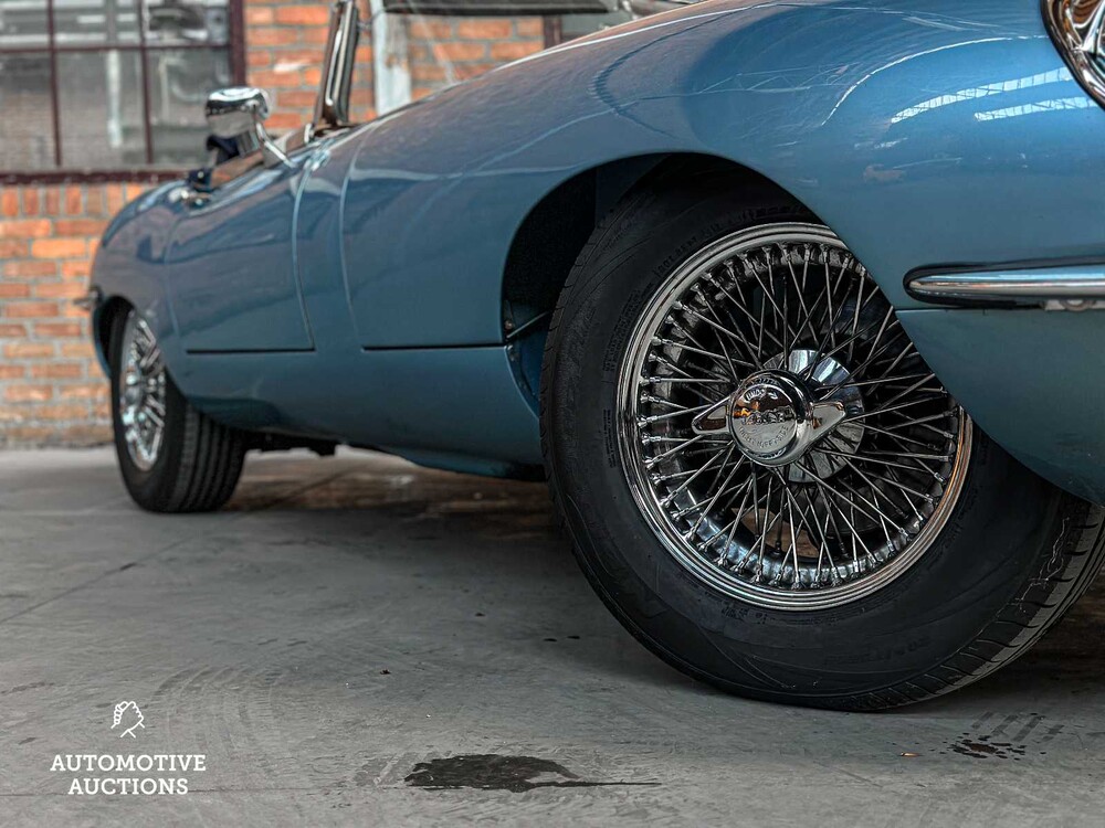 Jaguar E-Type Cabrio 4.2 6-Reihen-Serie 2 265PS 1970, AR-94-77 