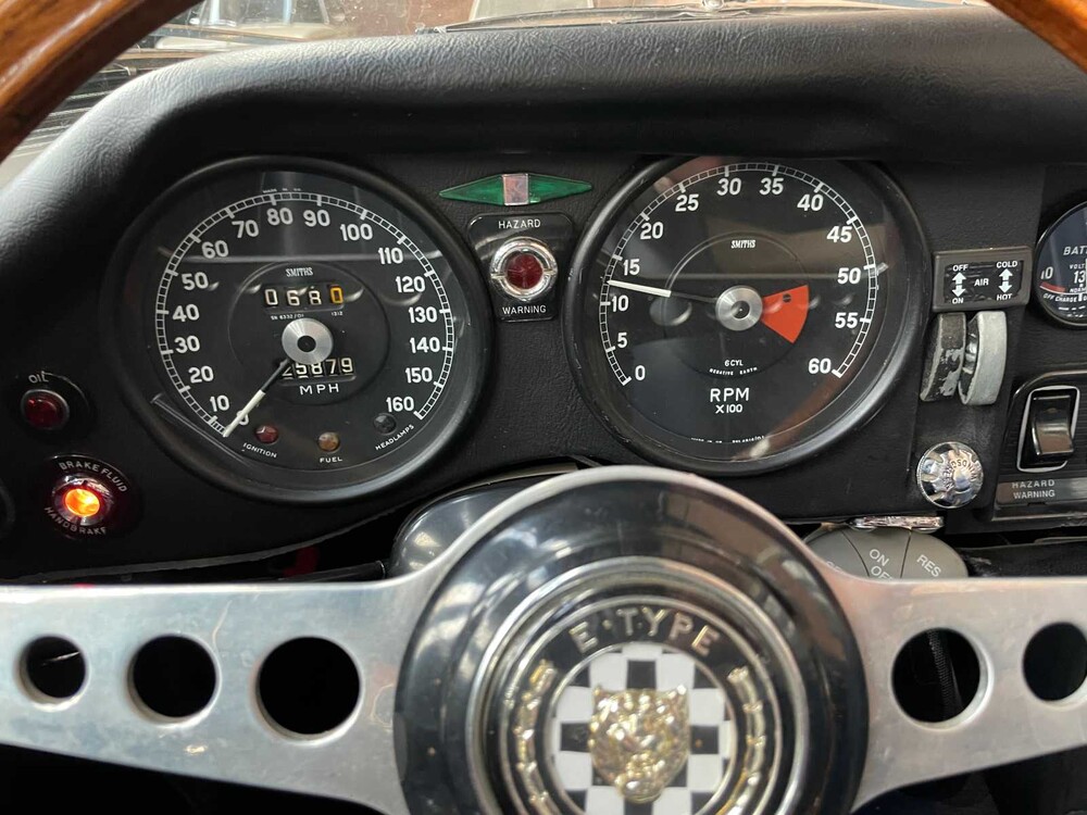 Jaguar E-Type Cabrio 4.2 6-Reihen-Serie 2 265PS 1970, AR-94-77 