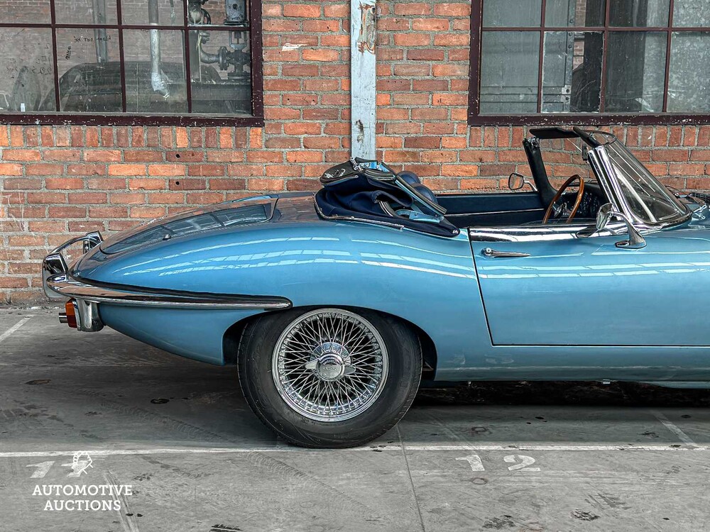 Jaguar E-Type Cabrio 4.2 6-Reihen-Serie 2 265PS 1970, AR-94-77 