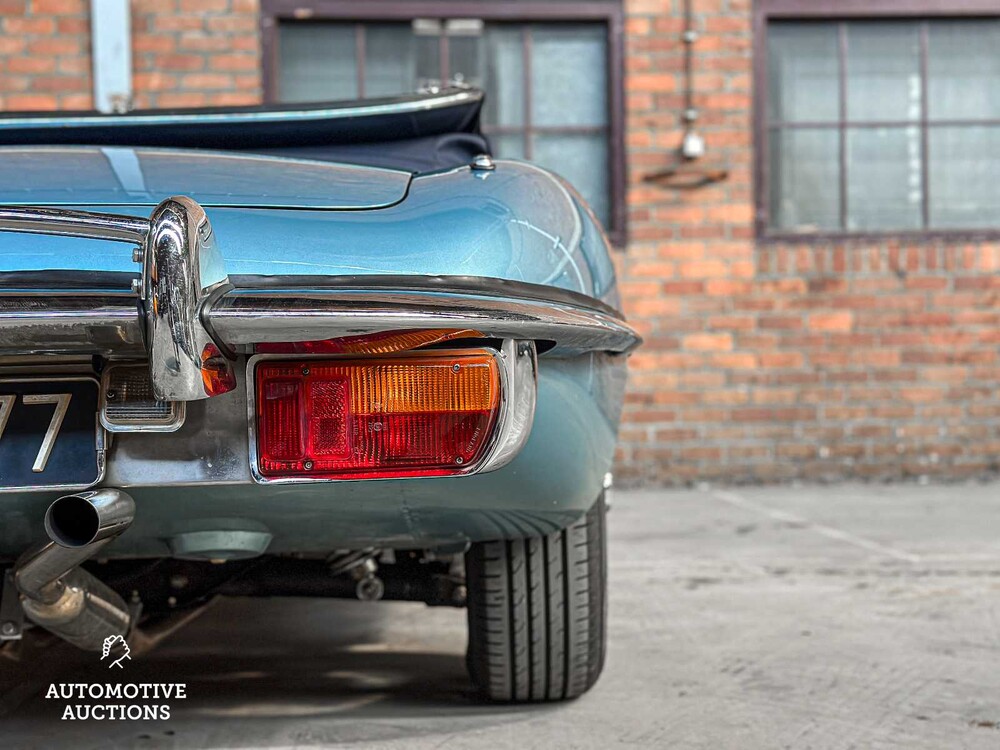 Jaguar E-Type Cabrio 4.2 6-Reihen-Serie 2 265PS 1970, AR-94-77 