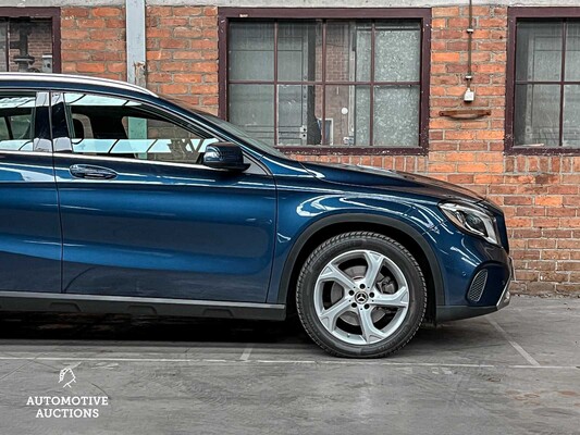 Mercedes-Benz GLA250 Business 211hp 2020 GLA Class, S-403-KJ