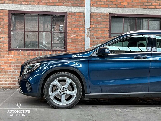 Mercedes-Benz GLA250 Business 211PS 2020 GLA Klasse, S-403-KJ