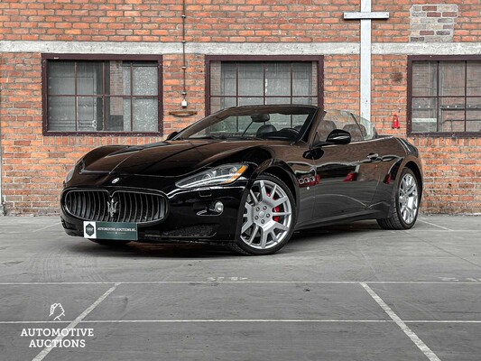 Maserati GranCabrio 4.2 V8 402hp 2010