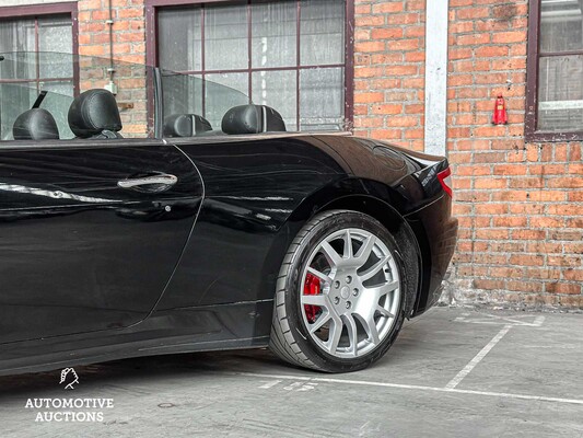 Maserati GranCabrio 4.2 V8 402PS 2010