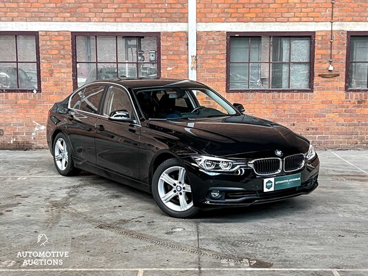 BMW 318i Centennial Executive F30 136PS 2017 3er (Original-NL), NG-876-R