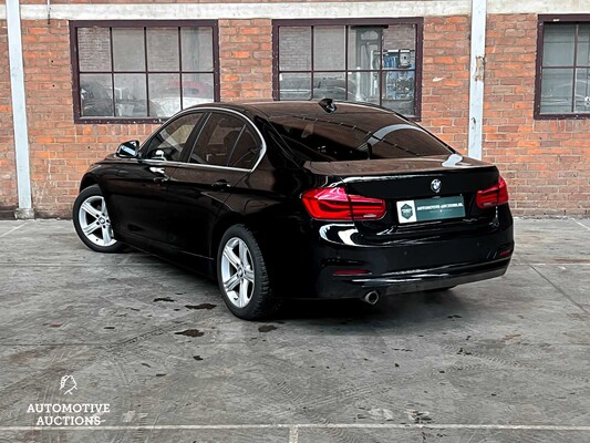 BMW 318i Centennial Executive F30 136hp 2017 3-Series (Original-NL), NG-876-R