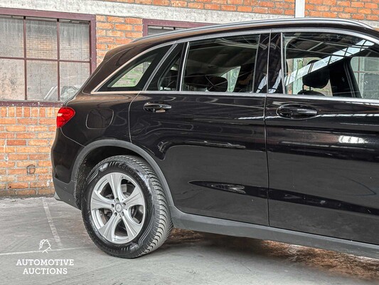 Mercedes-Benz GLC250 d 4Matic Ambition 204hp 2016 GLC-Class (Original-UK), KN-224-D