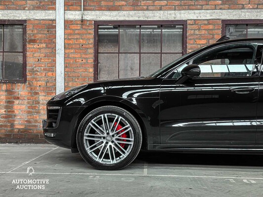 Porsche Macan Turbo 3.6 V6 Sport-Chrono 400PS 2014, XB-123-G