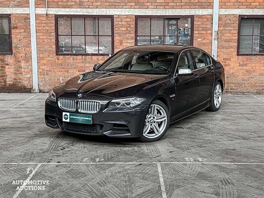 BMW M550xd M-Sport 381pk 2015 (Origineel-NL) 5-Serie, 4-ZLT-48