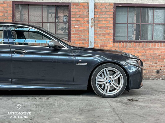 BMW M550xd M-Sport 381pk 2015 (Origineel-NL) 5-Serie, 4-ZLT-48