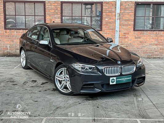 BMW M550xd M-Sport 381pk 2015 (Origineel-NL) 5-Serie, 4-ZLT-48