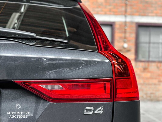 Volvo V90 2.0 D4 Momentum 190PS 2017, PK-430-T