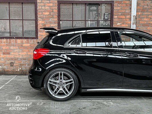 Mercedes-Benz A45 AMG 4Matic 360PS 2015 A-Klasse, ZS-803-Z