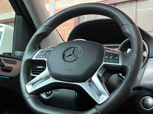 Mercedes-Benz ML63 AMG 5.5 V8 Performance Pack 557PS 2014 M-Klasse, KT-808-X