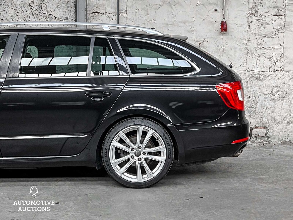 Skoda Superb Combi 1.6 TDI Grl. Amb.Bns 105PS 2012 -Erstjg. NL-, 59-TSV-8