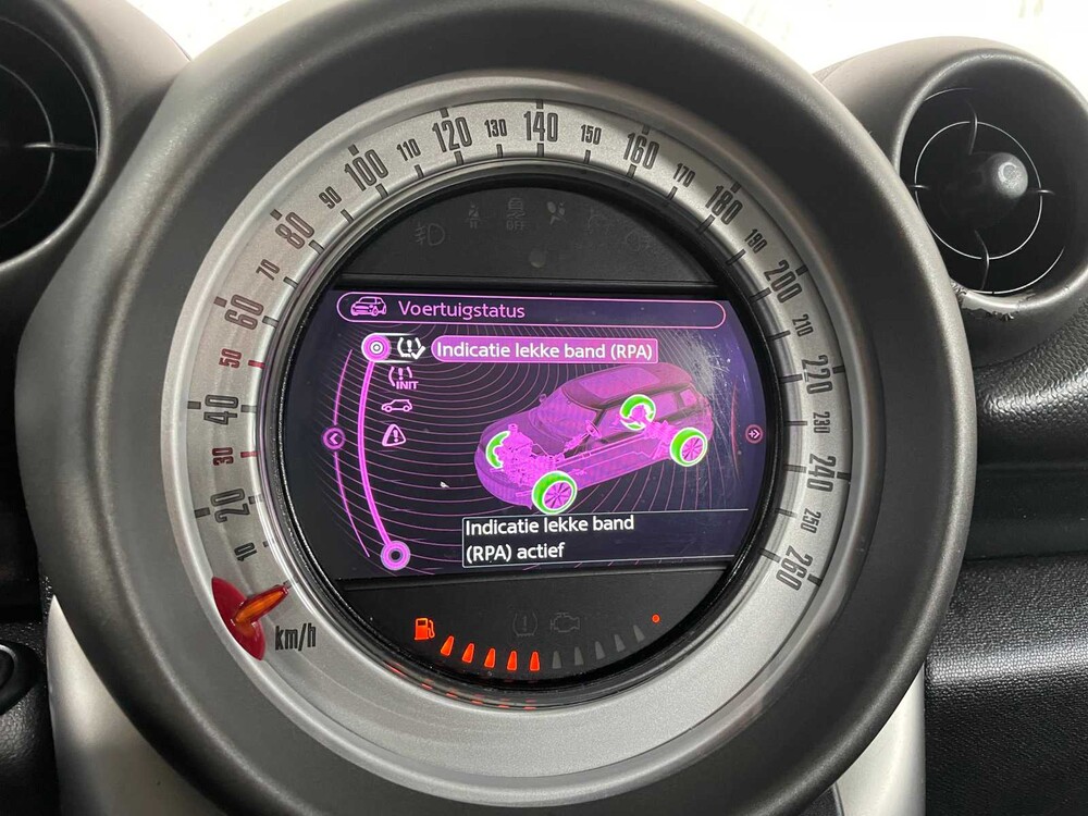 Mini Countryman 1.6 One D Chili 90pk 2011 -Orig. NL-, 43-SBB-9