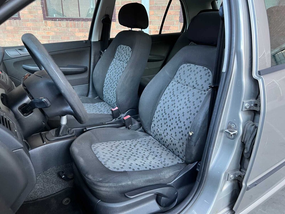 Skoda Fabia 1.4-16V Ambiente 75PS 2007