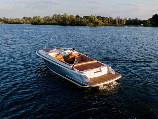 Chris Craft 28 Corsair Heritage 2x V8 600PS 2011