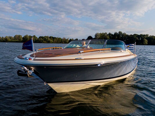 Chris Craft 28 Corsair Heritage 2x V8 600pk 2011