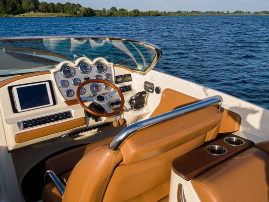 Chris Craft 28 Corsair Heritage 2x V8 600hp 2011