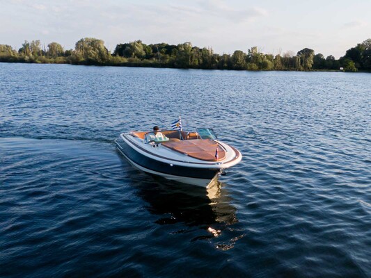 Chris Craft 28 Corsair Heritage 2x V8 600hp 2011