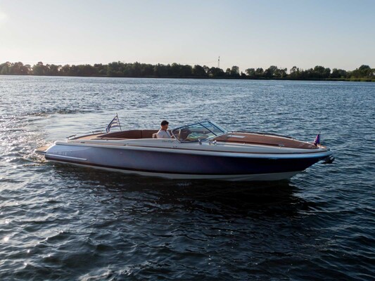 Chris Craft 28 Corsair Heritage 2x V8 600PS 2011