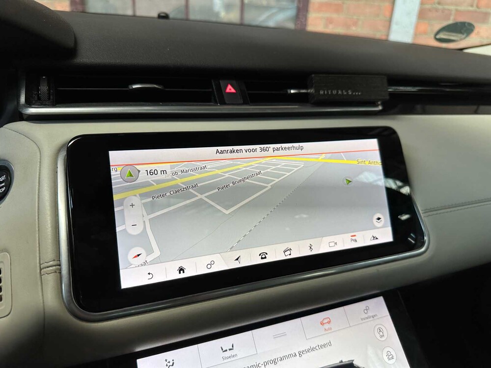 Land Rover Range Rover Velar 3.0 V6 AWD R-Dynamic HSE 300hp 2017 (Original-UK), PG-823-D