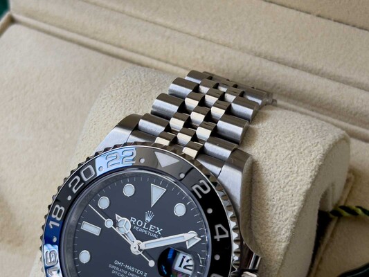 Rolex GMT-Master II 40 