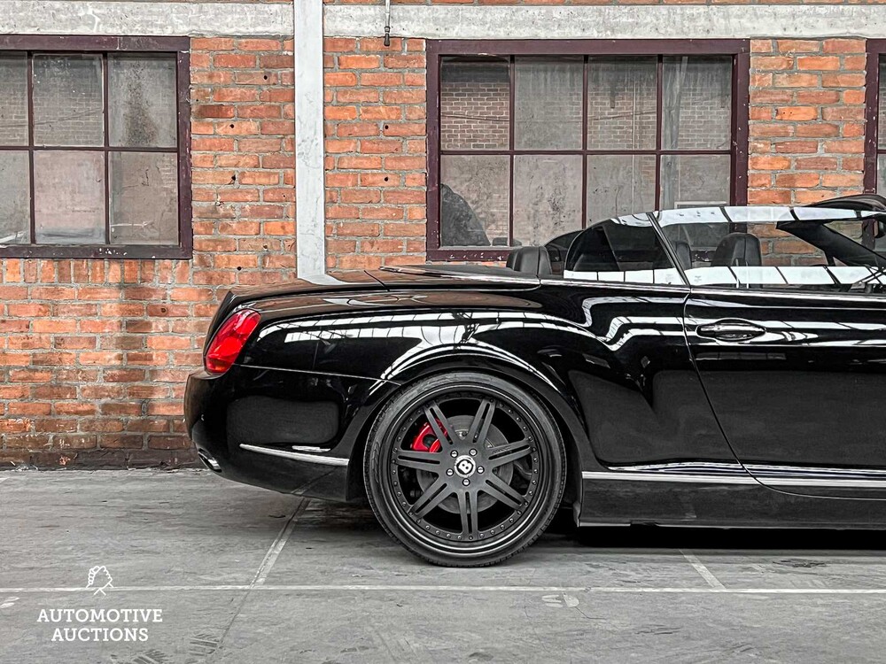 Bentley Continental GTC 6.0 W12 560hp 2010