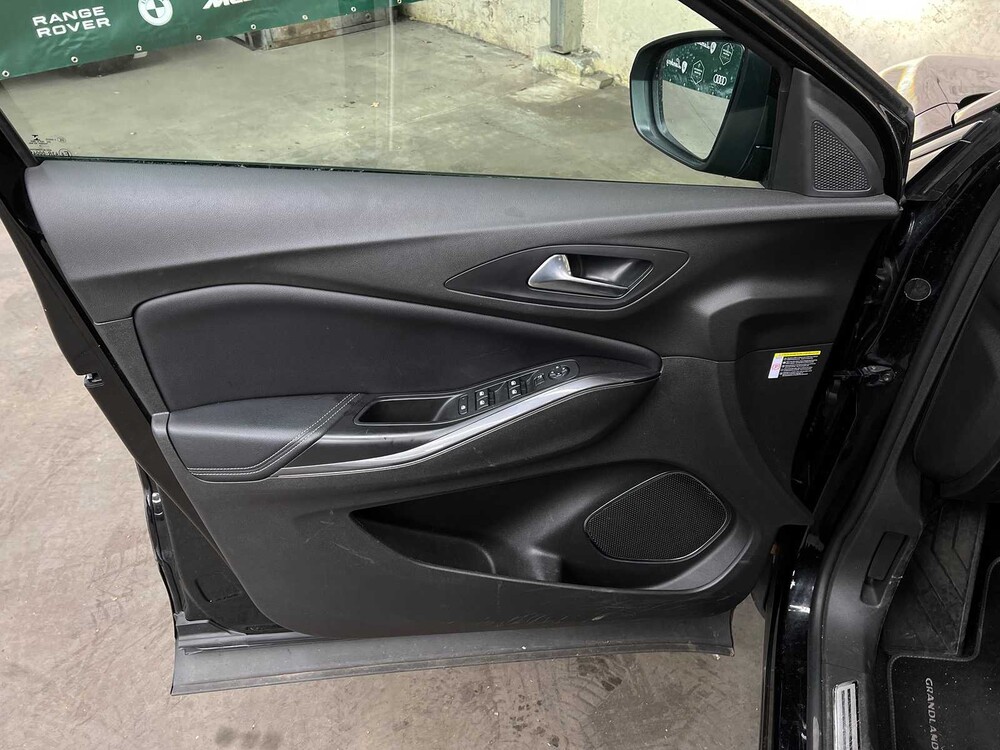 Opel Grandland X 1.2 Turbo Innovation 131pk 2019, H-658-PK