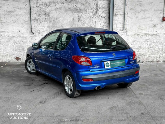 Peugeot 206 + 1.4 HDiF XS 68hp 2012, Z-530-PH