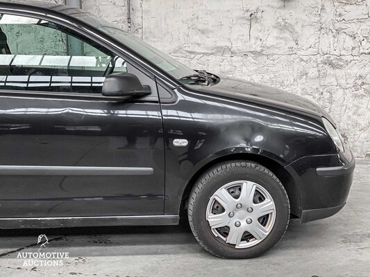 Volkswagen Polo 1.2 54hp 2004 ORIG-NL, 47-NX-DR