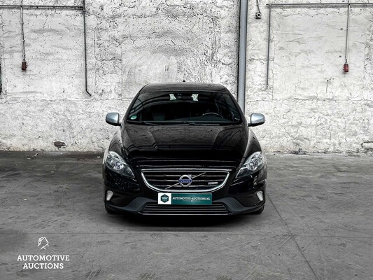 Volvo V40 2.0 D4 R-Design Bns 190PS 2014 -Baujahr NL-, 3-XNZ-70