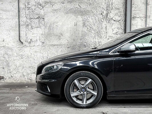 Volvo V40 2.0 D4 R-Design Bns 190PS 2014 -Baujahr NL-, 3-XNZ-70