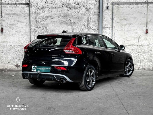 Volvo V40 2.0 D4 R-Design Bns 190pk 2014 -Orig. NL-, 3-XNZ-70