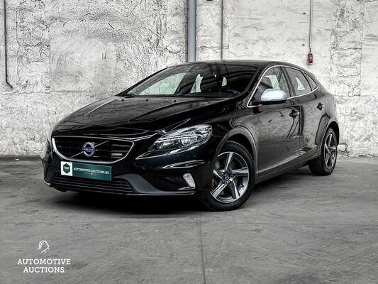 Volvo V40 2.0 D4 R-Design Bns 190pk 2014 -Orig. NL-, 3-XNZ-70