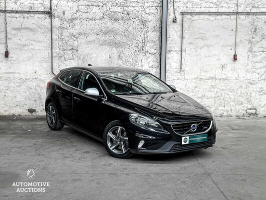 Volvo V40 2.0 D4 R-Design Bns 190hp 2014 -Orig. NL-, 3-XNZ-70