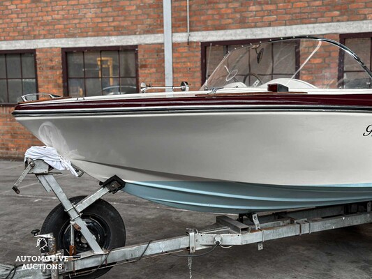 Hellwig V515 120hp 1968 Motorboat, 92-88-YJ