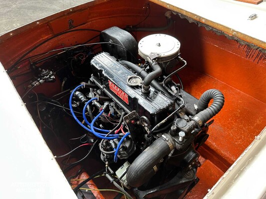 Hellwig V515 120hp 1968 Motorboat, 92-88-YJ