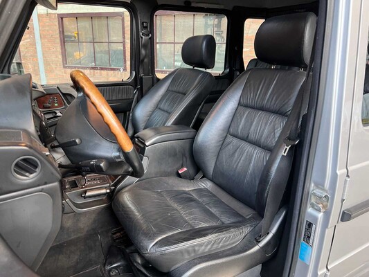 Mercedes-Benz G55 AMG Long 7-seater 5.5 V8 354 2001 Youngtimer