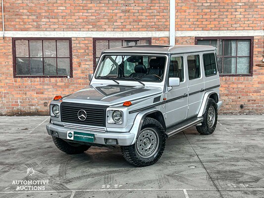 Mercedes-Benz G55 AMG Long 7-seater 5.5 V8 354 2001 Youngtimer