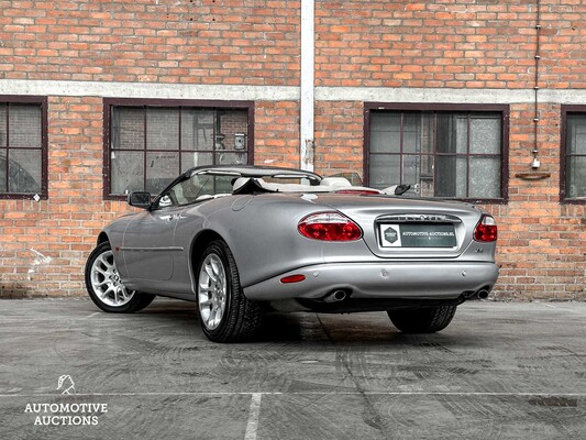 Jaguar XK8 Cabriolet 4.0 V8 294hp 2001 Youngtimer