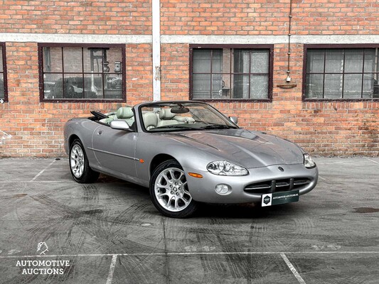 Jaguar XK8 Cabriolet 4.0 V8 294pk 2001 Youngtimer