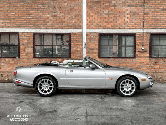 Jaguar XK8 Cabriolet 4.0 V8 294hp 2001 Youngtimer