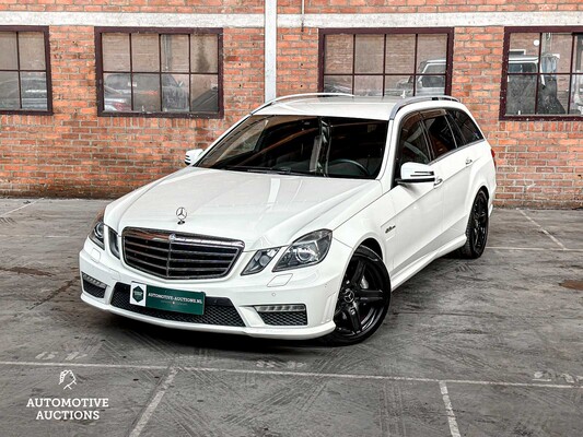 Mercedes-Benz E63 AMG Kombi 5.5 V8 525PS 2011