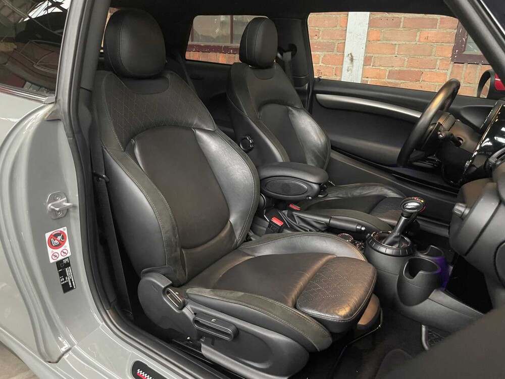 Mini Cooper S (John Cooper Works) 2.0 Chili Serious Business 192PS 2017 JCW, G-119-XP