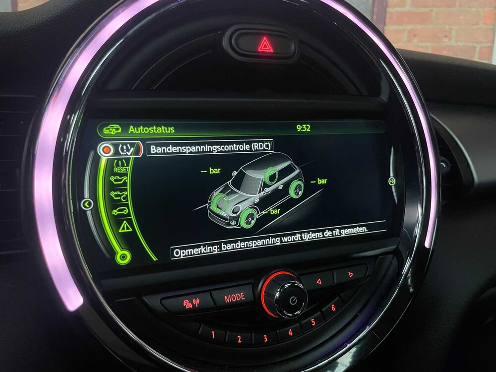 Mini Cooper S (John Cooper Works) 2.0 Chili Serious Business 192PS 2017 JCW, G-119-XP