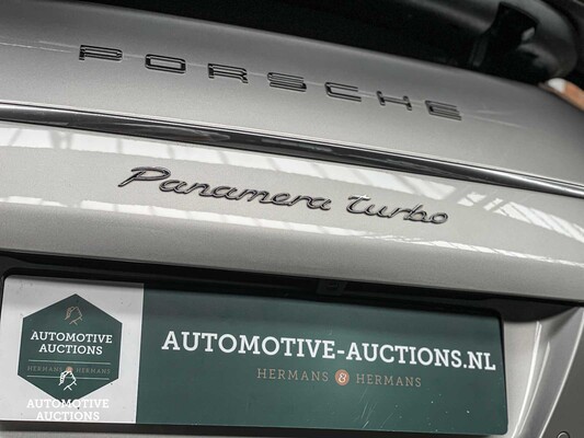 Porsche Panamera Turbo 4.8 V8 500PS 2010