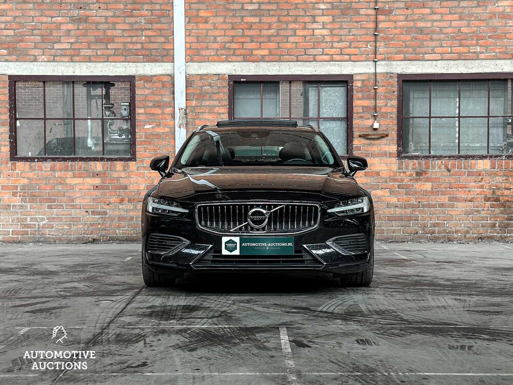 Volvo V60 2.0 T6 Recharge AWD Business Pro 253hp 2020 Hybrid (Original-UK), J-070-HG